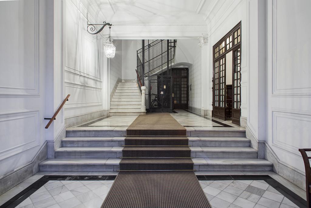 Bachome Gallery B&B Барселона Екстер'єр фото