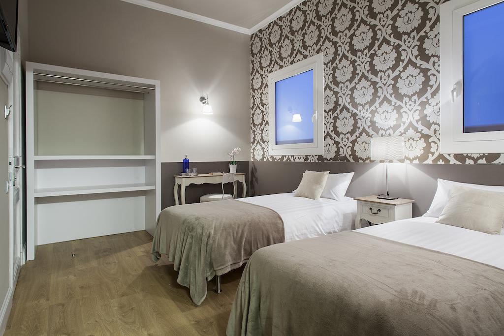 Bachome Gallery B&B Барселона Номер фото