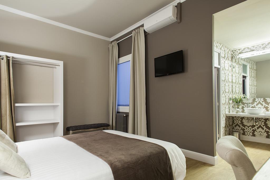 Bachome Gallery B&B Барселона Номер фото